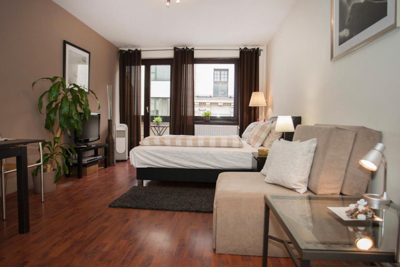 Gloria Apartment Будапеща Екстериор снимка
