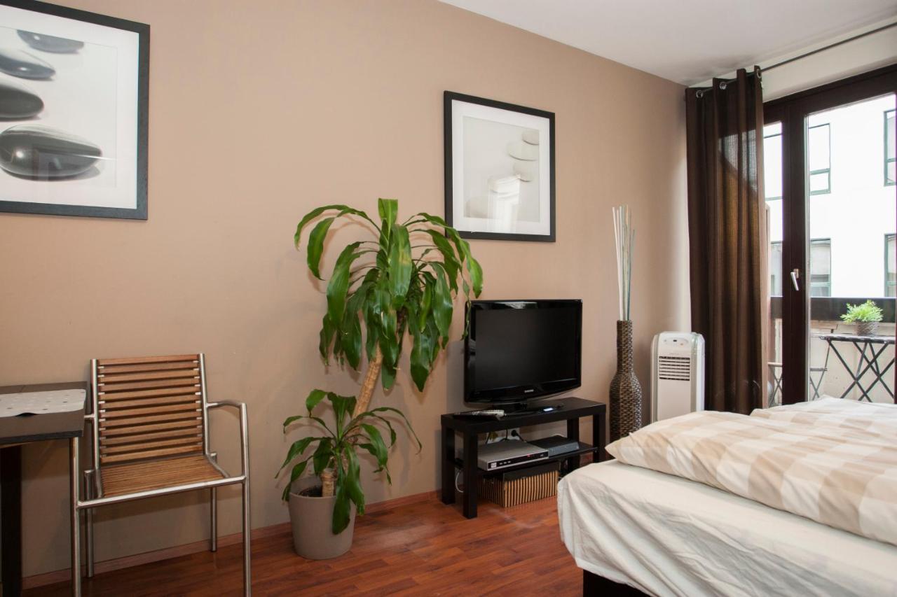 Gloria Apartment Будапеща Екстериор снимка