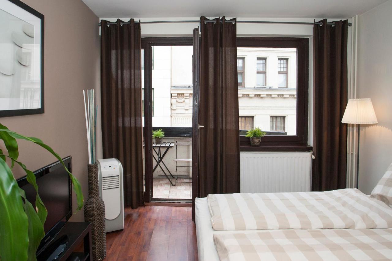 Gloria Apartment Будапеща Екстериор снимка